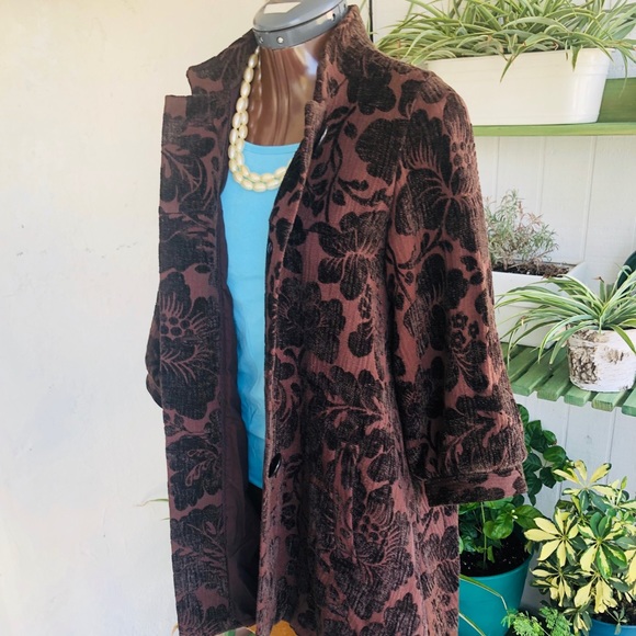 Brown Jacquard Tapestry Float Coat - Picture 2 of 6